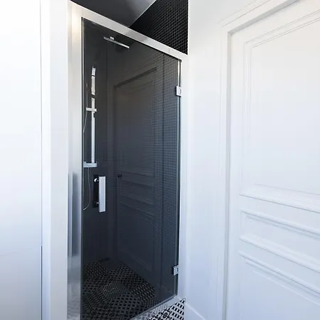 Veeve - Chic Duplex In Quartier Pigalle Paříž