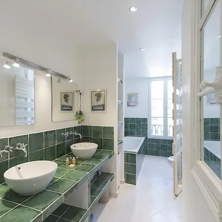 Veeve - Chic Duplex In Quartier Pigalle *
