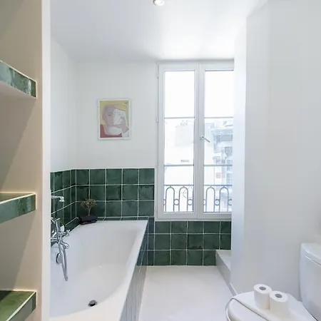 Veeve - Chic Duplex In Quartier Pigalle