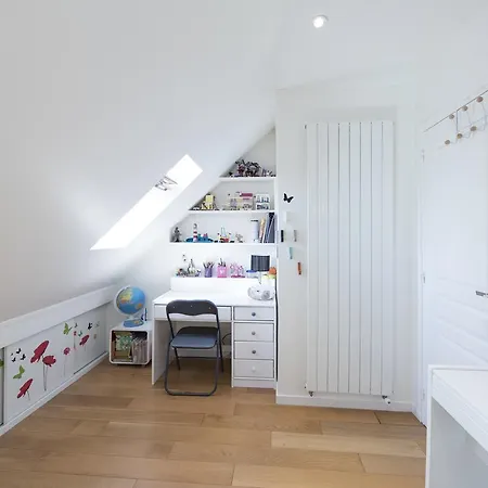 Veeve - Chic Duplex In Quartier Pigalle * Parijs